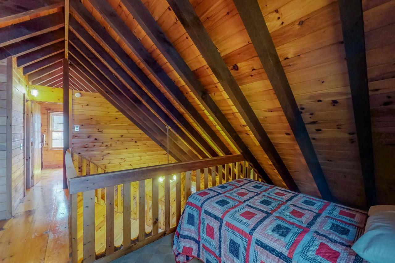 Loon Landing Lodge 格林维尔 外观 照片